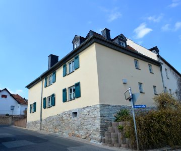 Bremthal, Wiesbadener Straße 4