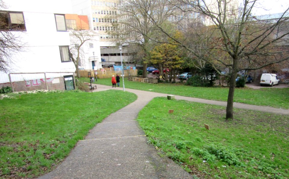 Brighthelm Garden of Rest, North Road, Brighton (November 2015) (1)