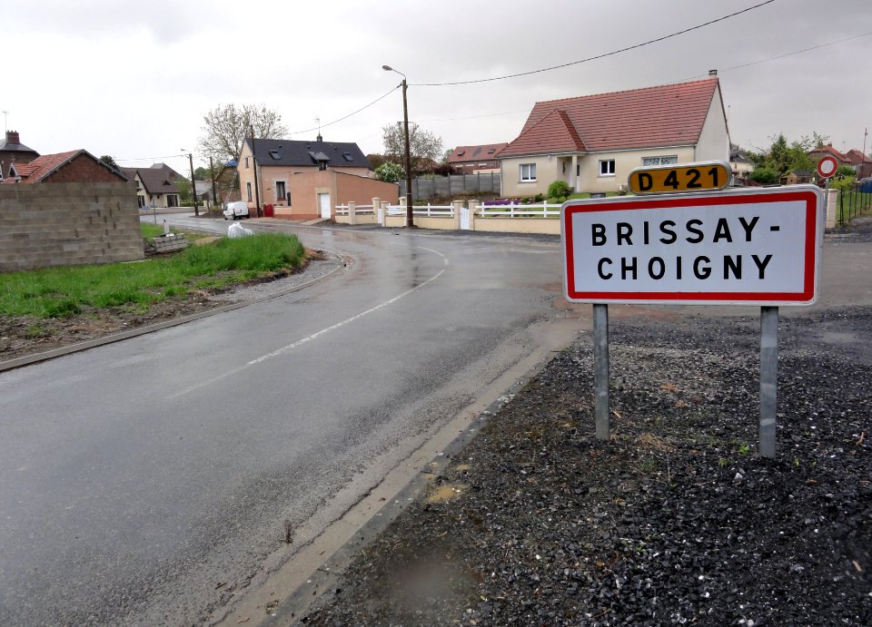 Brissay-Choigny (Aisne) city limit sign