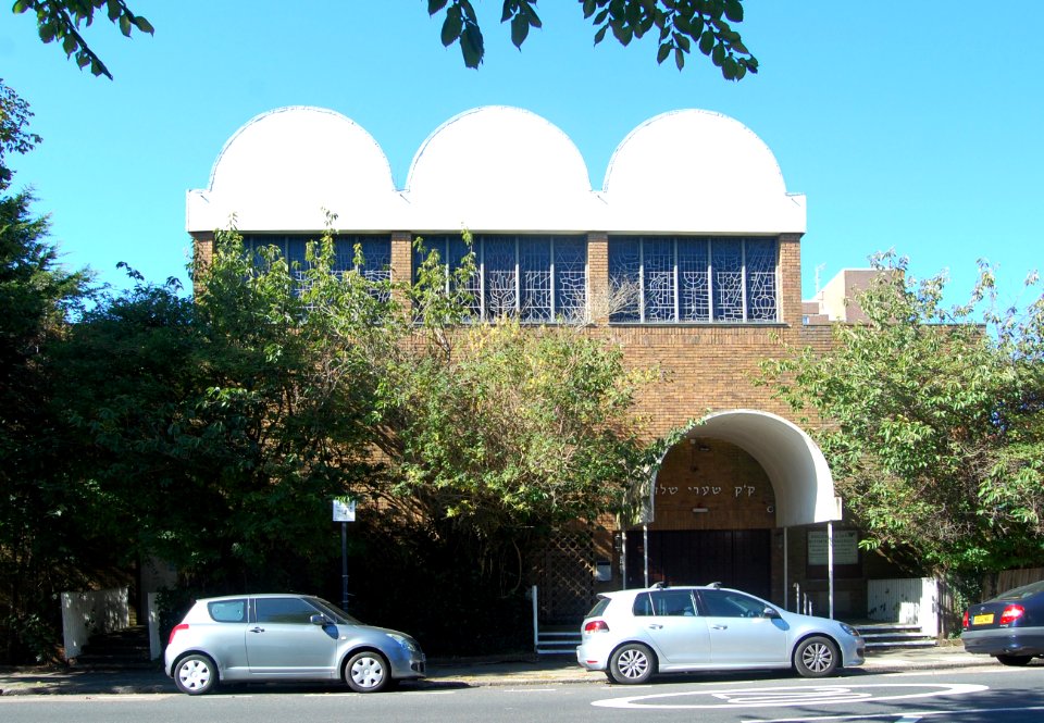 Brighton and Hove Reform Synagogue, Palmeira Avenue, Hove (September 2018) (3)