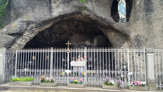 Bressoux-Église Notre-Dame de Lourdes à Le Bouhay (17)