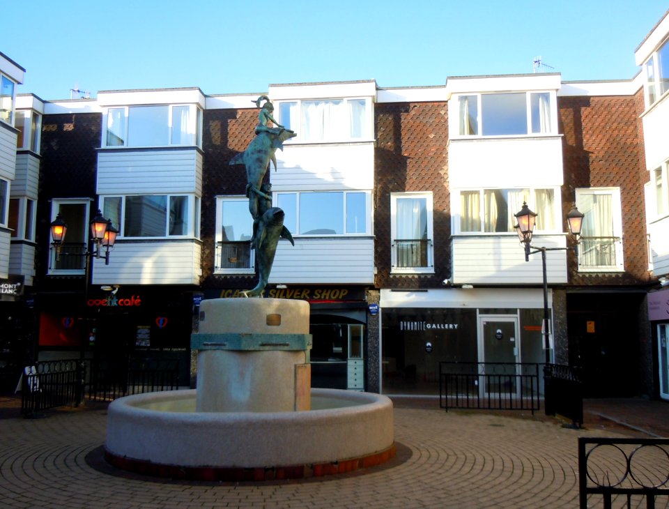 Brighton Square, The Lanes, Brighton (April 2015) (1)