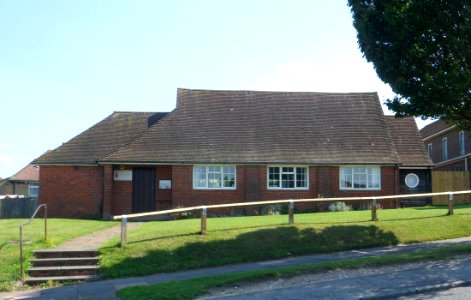 Brighton Elim Hub, next to Fountain Centre (formerly Church of Christ the King), Braybon Avenue, Patcham (August 2013) (1)