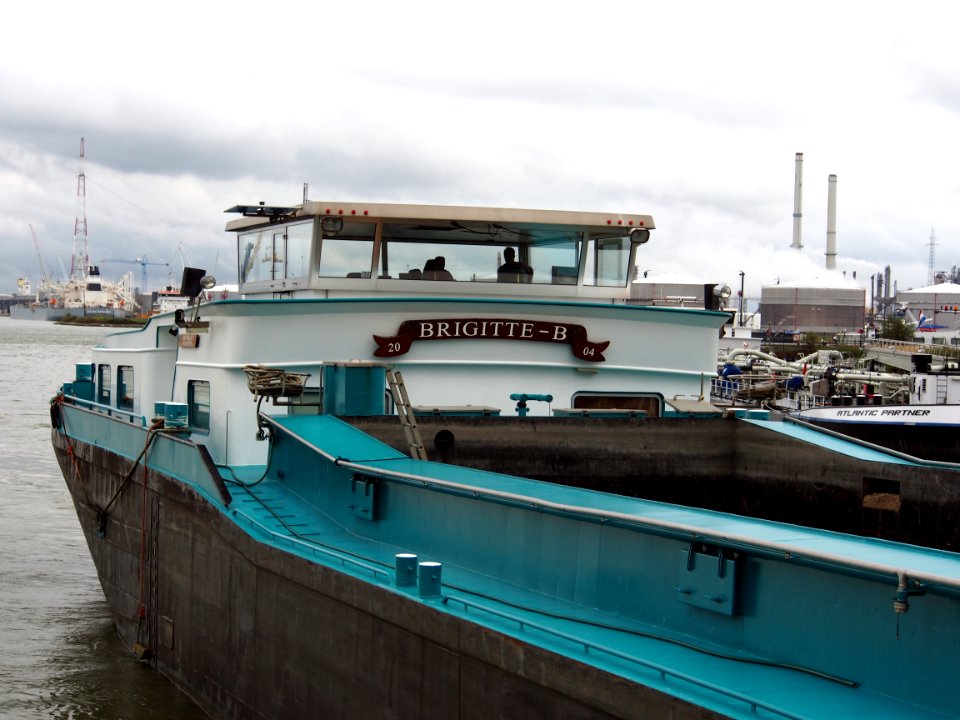 Brigitte-B - ENI 02326775, Van Cauwelaertsluis, Port of Antwerp pic6