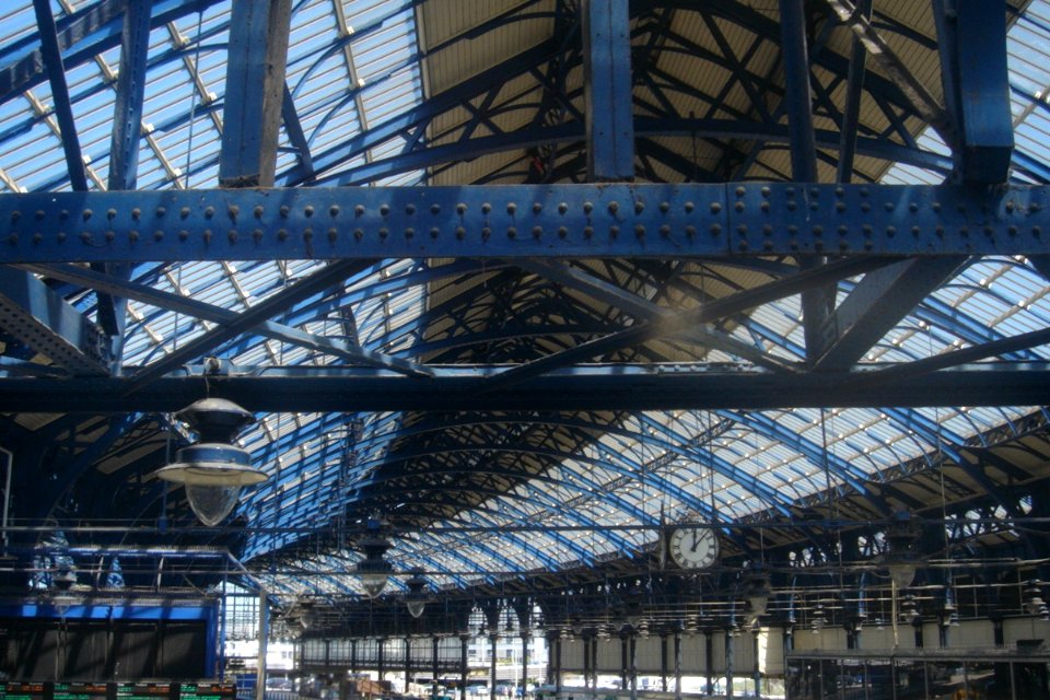 Brighton Railway Station Tour (May 2009) (7)
