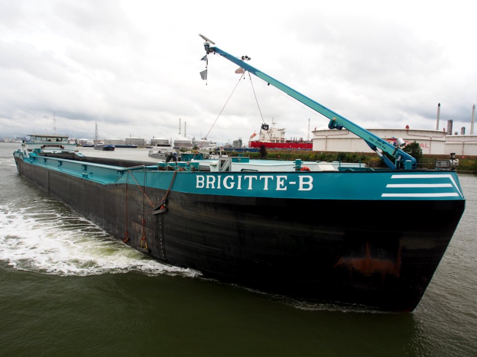 Brigitte-B - ENI 02326775, Van Cauwelaertsluis, Port of Antwerp pic4