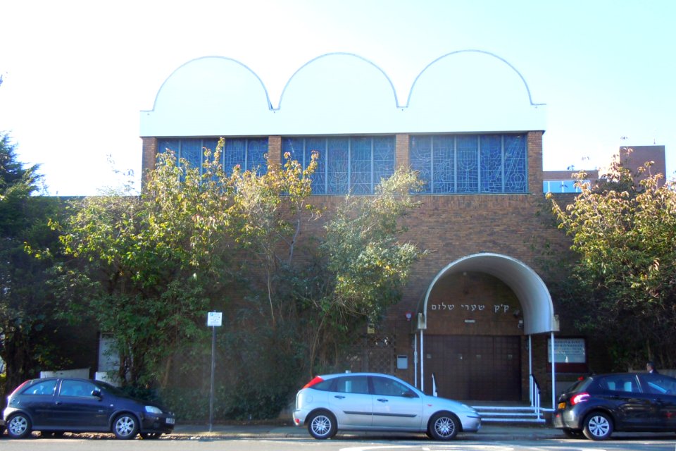 Brighton and Hove Reform Synagogue, Palmeira Avenue, Hove (November 2014)