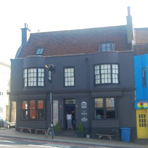 Brighton Bier Haus (formerly Thurlow Arms), Edward Street, Brighton (NHLE Code 1380489) (August 2019) (1)