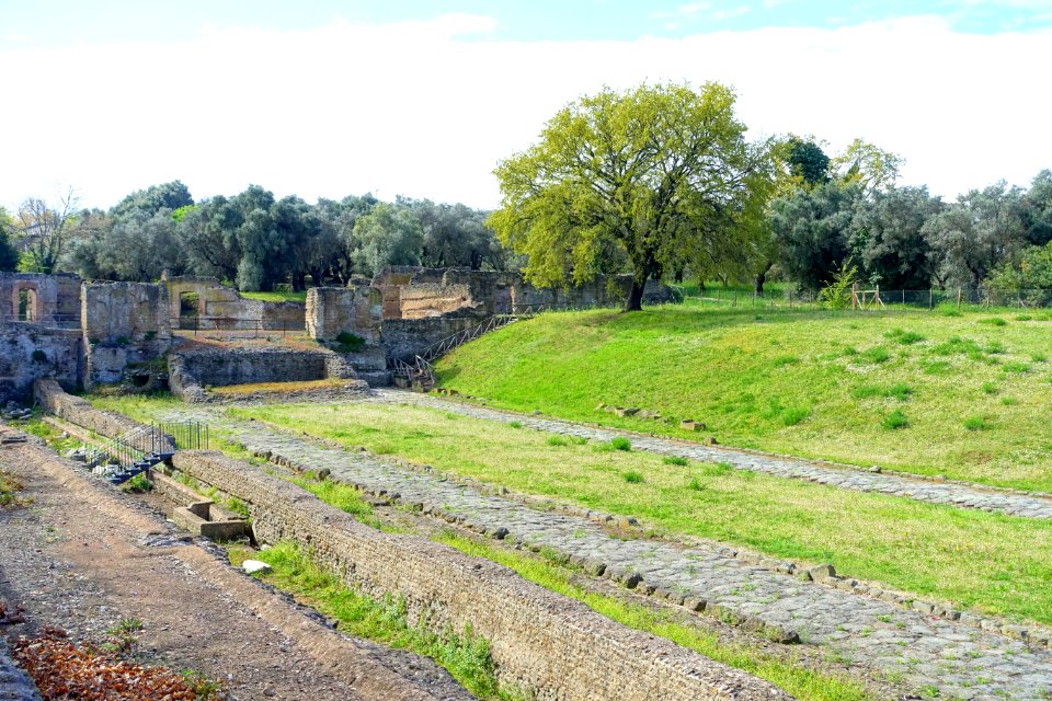 Cento Camerelle - Villa Adriana - Tivoli, Italy - DSC03610
