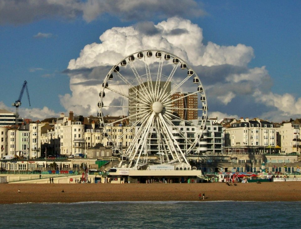 Brighton Wheel from pier