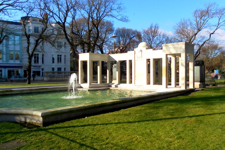 Brighton War Memorial, Old Steine Gardens, Brighton (March 2013) (3)