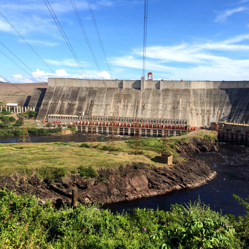 Central Hidroeléctrica Simón Bolívar Represa de Guri -Impianto Idroelettrico di Simón Bolívar, Diga di Guri 25