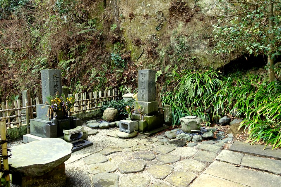 Cemetery - Jufukuji - Kamakura, Kanagawa, Japan - DSC08007