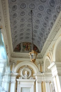 Ceiling and archway - Villa Giustiniani Cambiaso - Genoa, Italy - DSC01200