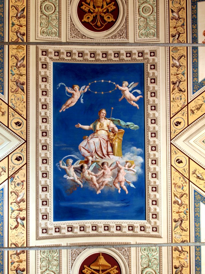 Ceiling photo-85