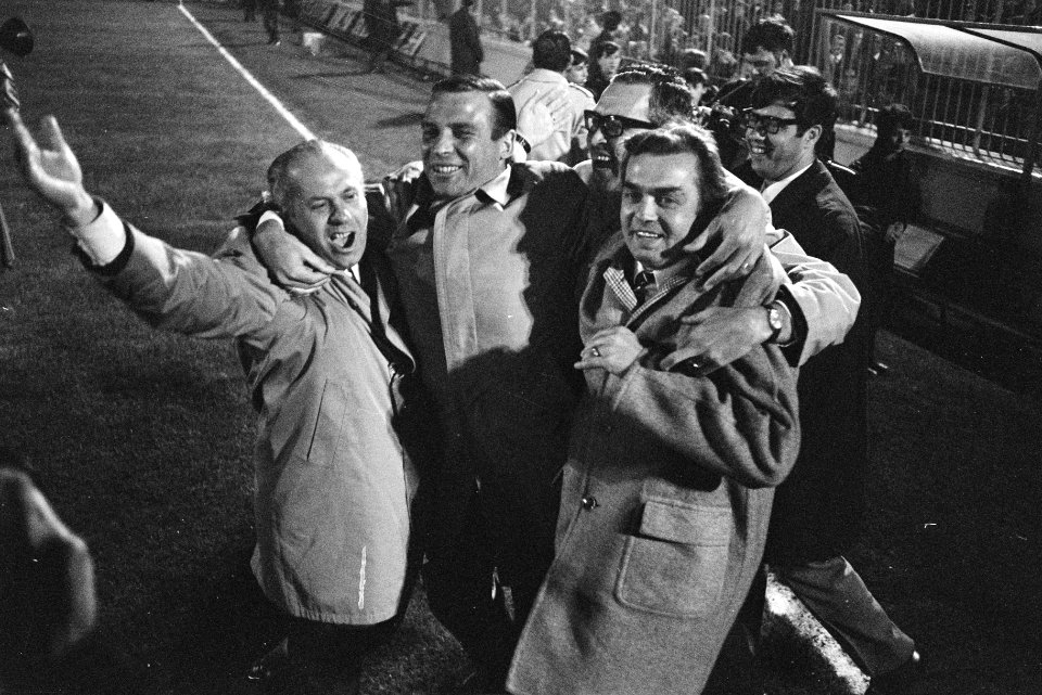 Celtic tegen Feijenoord 1-2 finale Europacup-I in Milaan Feijenoordleiding juic, Bestanddeelnr 923-5035