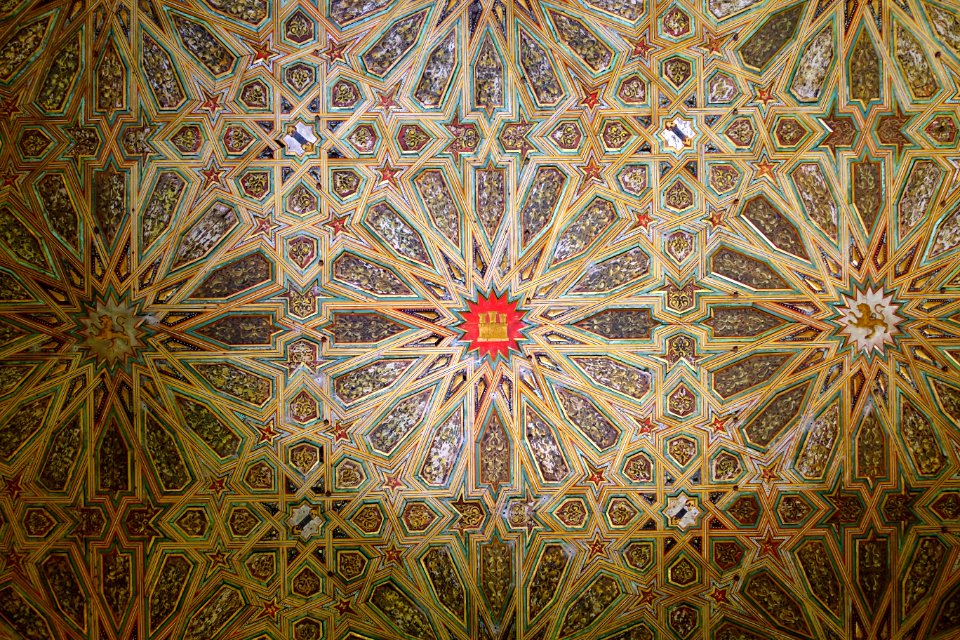 Ceiling in the Bedroom of the Prince, Palacio de Pedro I, Alcázar de Sevilla - Alcázar of Seville, Spain - DSC07440