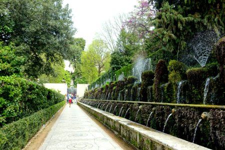 Cento fontane - Villa d'Este - Tivoli, Italy - DSC04057
