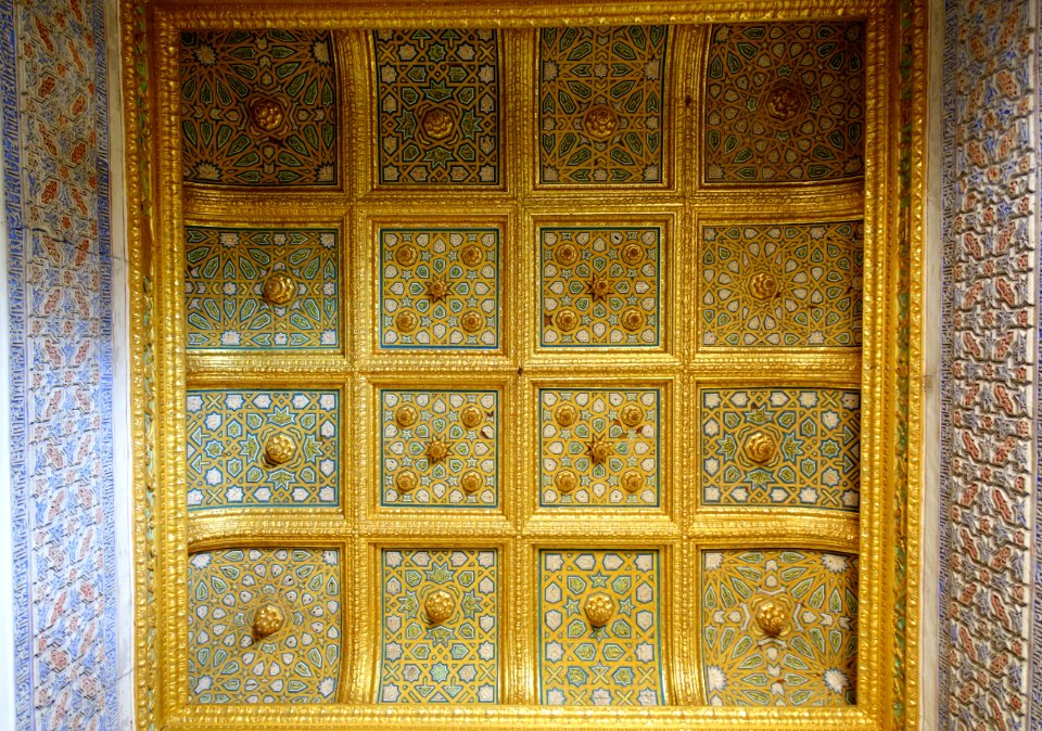 Ceiling in the Bedroom of the Prince, Palacio de Pedro I, Alcázar de Sevilla - Alcázar of Seville, Spain - DSC07416