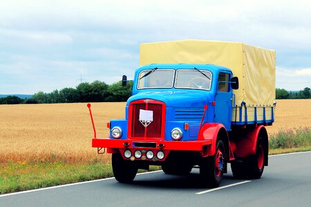 Restored commercial vehicle h3a
