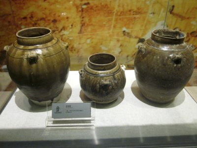 Celadon Jars on display in Changsha Jiandu Museum photo
