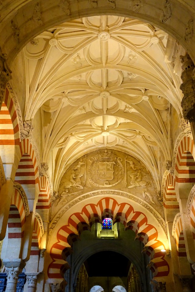 Ceiling of the Mosque-Cathedral of Córdoba, Spain - DSC07103