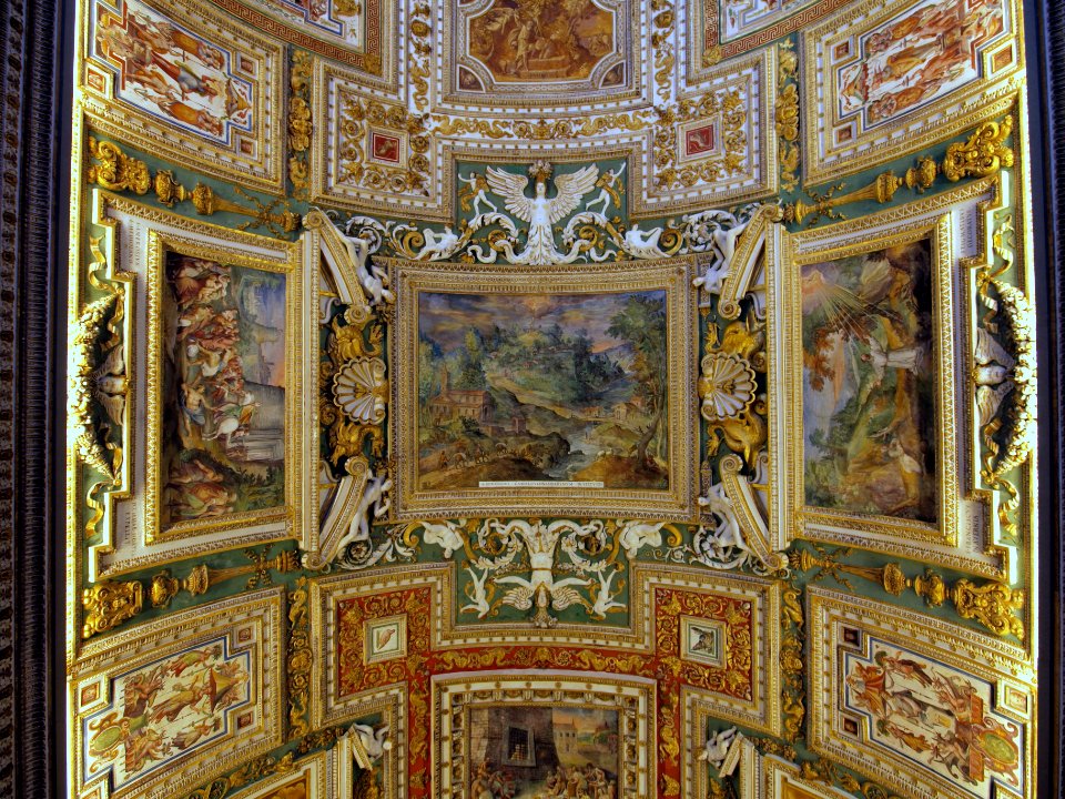 Ceiling photo-35 S ROMALDUS CAMALDVLENSEM EREMVM IN STITVIT