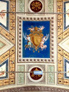 Ceiling photo-83
