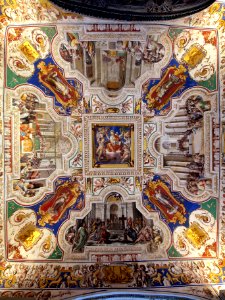 Ceiling photo-75