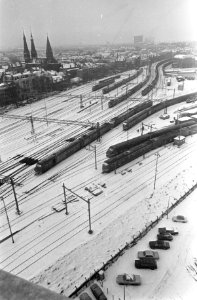 Centraal Station in de sneeuw, gezien vanaf havengebouw, Bestanddeelnr 922-1120 photo