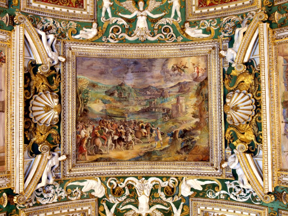 Ceiling photo-41 IN HOC VINCE