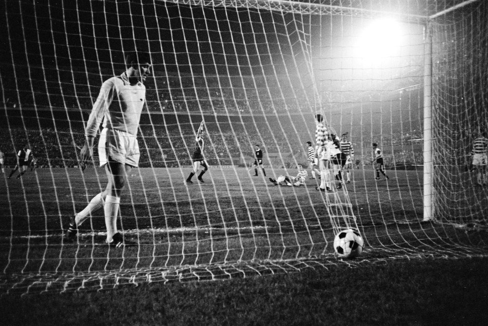Celtic tegen Feijenoord 1-2 finale Europacup-I in Milaan doelman Williams haalt, Bestanddeelnr 923-5032