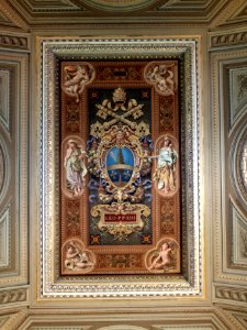 Ceiling photo-2 LEO P P VIII