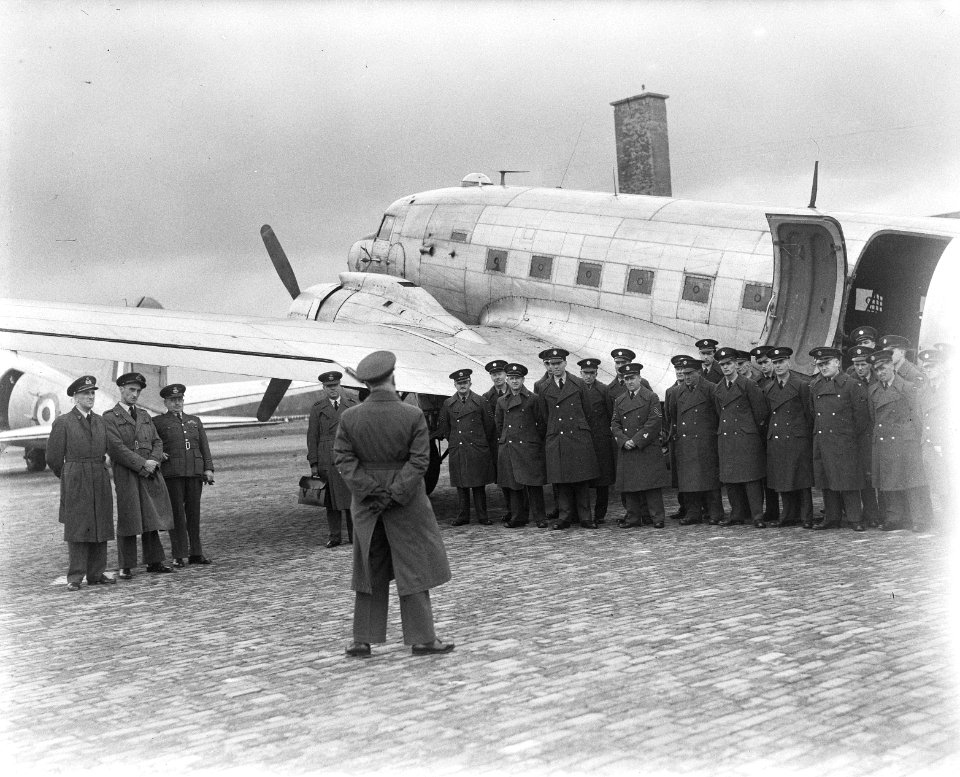 Centraal Band RAF op vliegveld Valkenburg, Bestanddeelnr 903-6642
