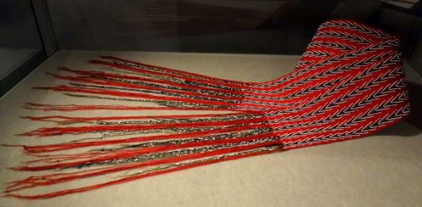 Ceinture flechee perlee, finger-woven, plaited and beaded sash, Huron-Wendat, view 1, Canada, Quebec, 1825-1875, wool, glass beads - Royal Ontario Museum - DSC04420