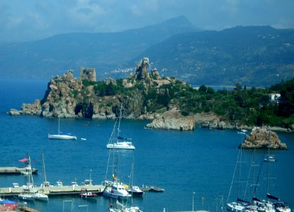 Cefalu isle