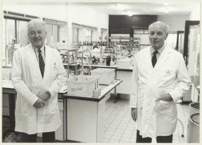 Cees Teves en Arnold de Vita, directeuren van Pharmachemie
