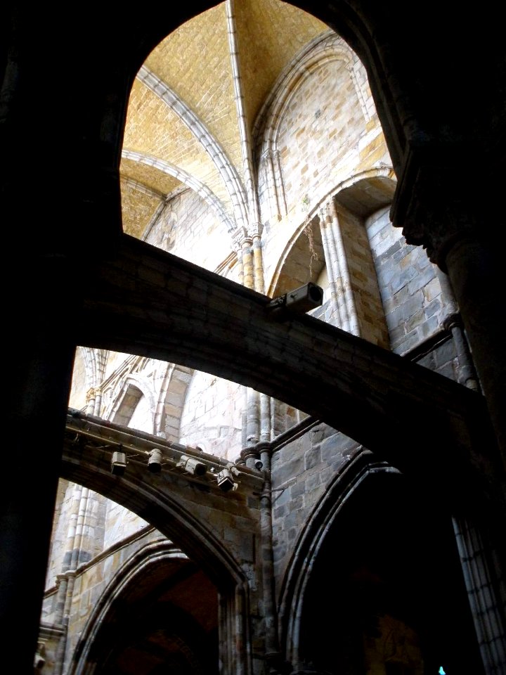 Castro Urdiales - Iglesia de Santa María de la Asunción 14