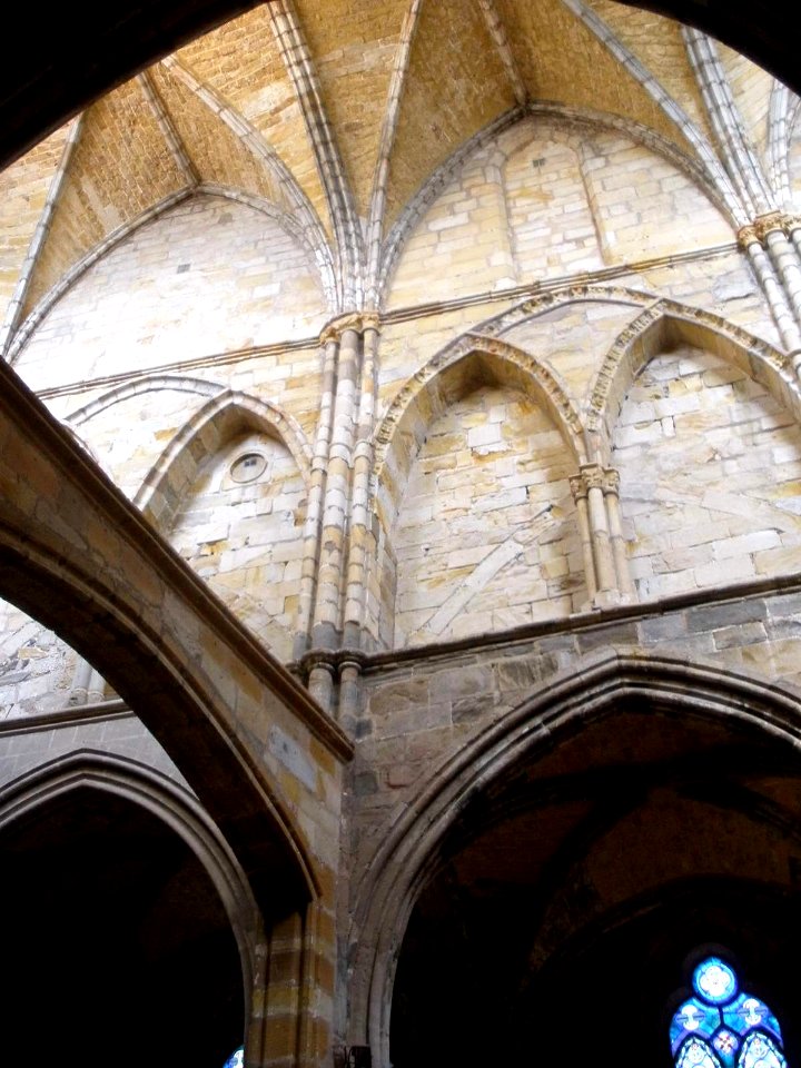Castro Urdiales - Iglesia de Santa María de la Asunción 19
