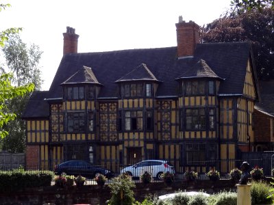 Castle Gates House