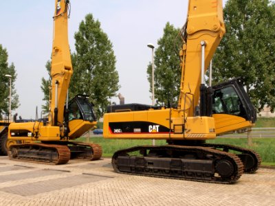 Caterpillar 345CL & 330DL