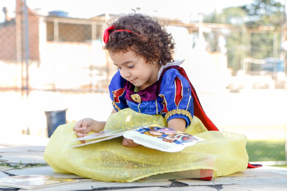 Disney snow white child