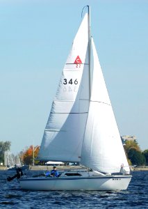 Catalina Capri 22 sailboat 3927