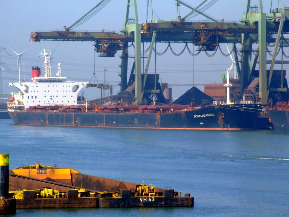 Castillo de Gormaz p6 8719126, Mississippi harbour, Port of Rotterdam, Holland 15-Apr-2007