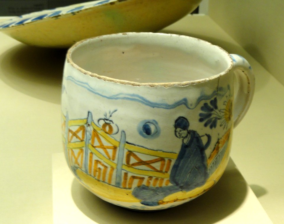 Caudle Cup, London, c. 1685 - Nelson-Atkins Museum of Art - DSC08818