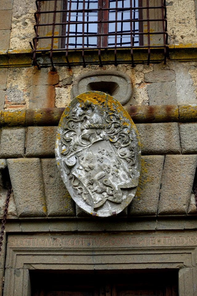 Castello Ruspoli, detail from the street - Vignanello, Italy - DSC02727