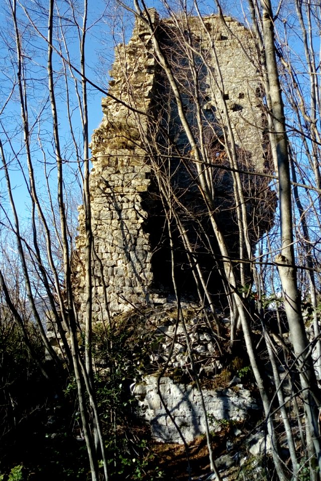 Castello inferiore di Attimis