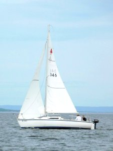 Catalina Capri 22 sailboat 0916