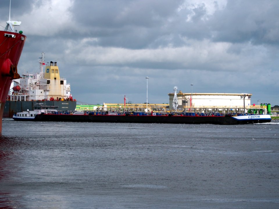 Castor, ENI 02332934 at the Amerikahaven, Port of Amsterdam, pic1