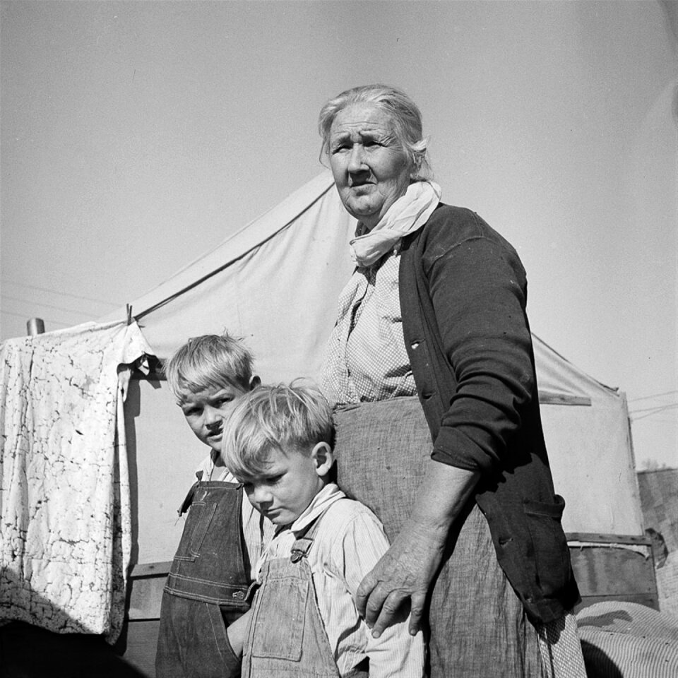 Tent grandma vintage